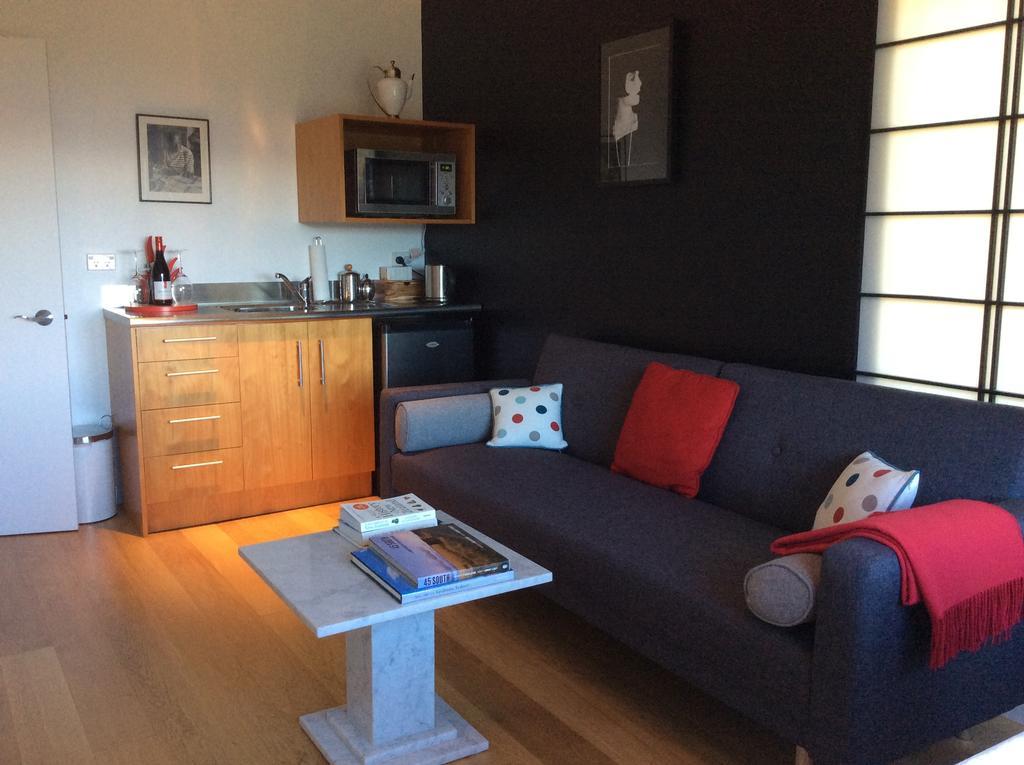 The Alpine Retreat Bed and Breakfast Κουίνσταουν Δωμάτιο φωτογραφία